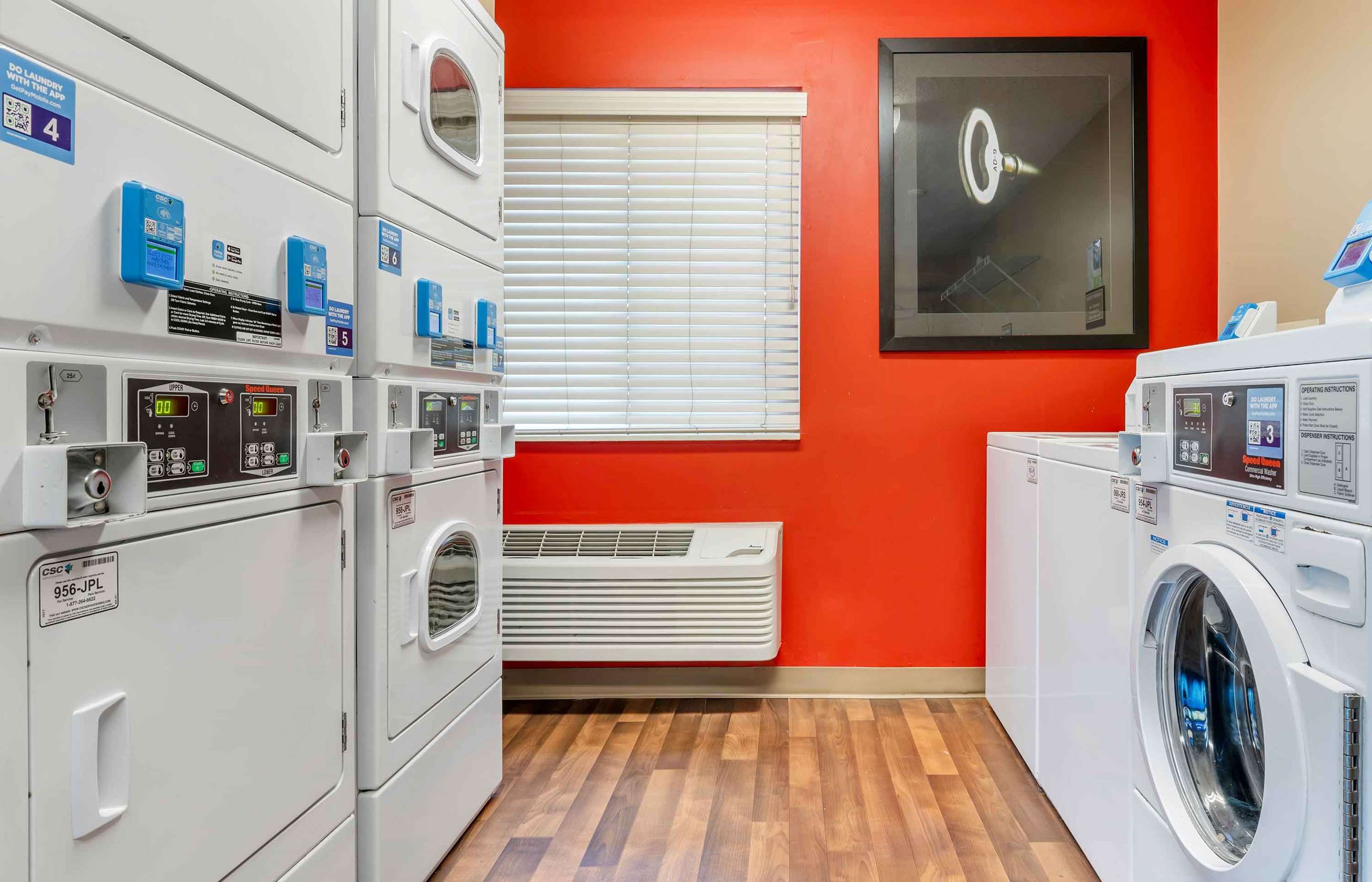 On-Premise Guest Laundry | Extended Stay America Select Suites Florence Meijer Dr
