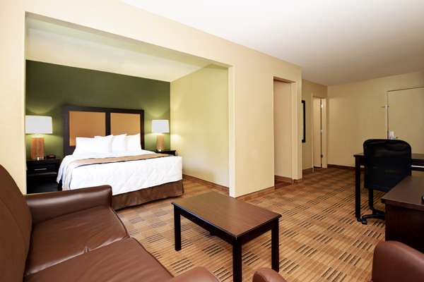  - Extended Stay America Suites Northwoods Mall - I-26, Exit 209