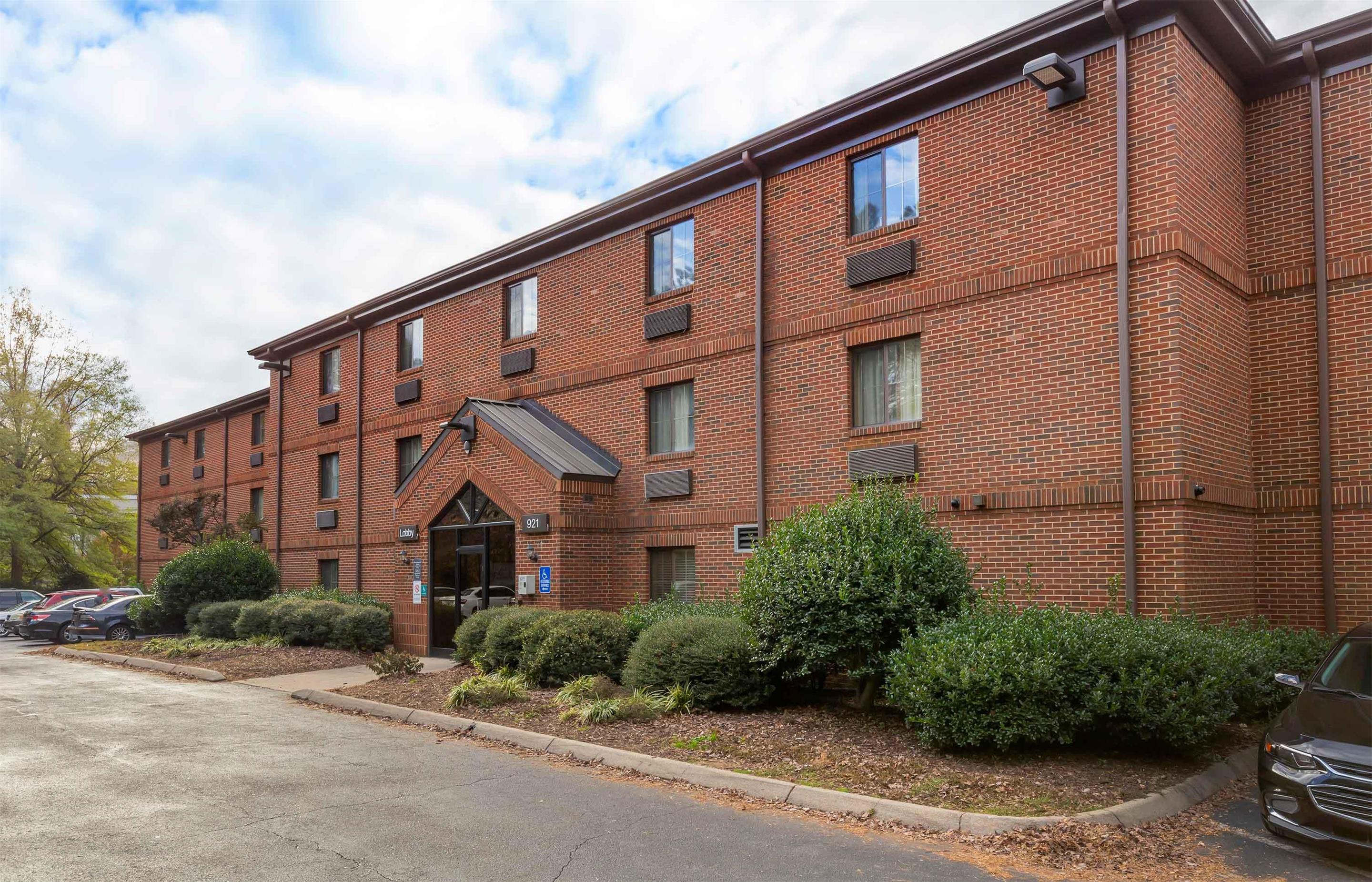 Exterior | Extended Stay America Suites North Raleigh Wake Towne Dr