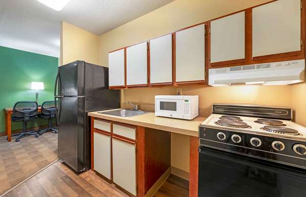  - Extended Stay America Suites North Fort Wayne - I-69, Exit 311