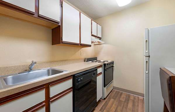  - Extended Stay America Suites North Fort Wayne - I-69, Exit 311