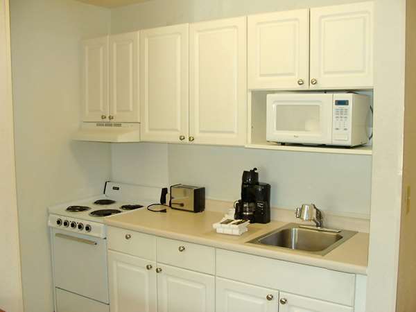  - Extended Stay America Suites Great Northern Mall - I-480, Exit 6