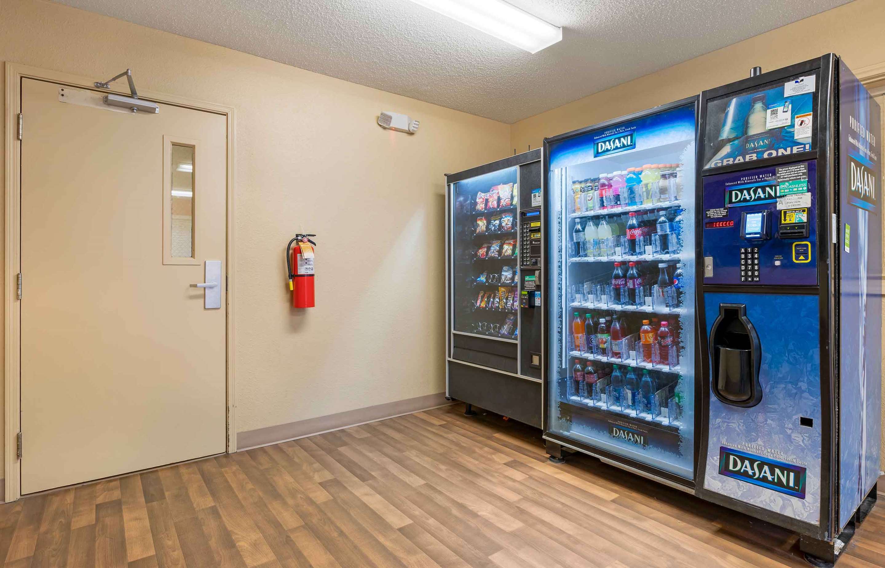 On-Premise Guest Laundry | Extended Stay America Select Suites South Bend Mishawaka S