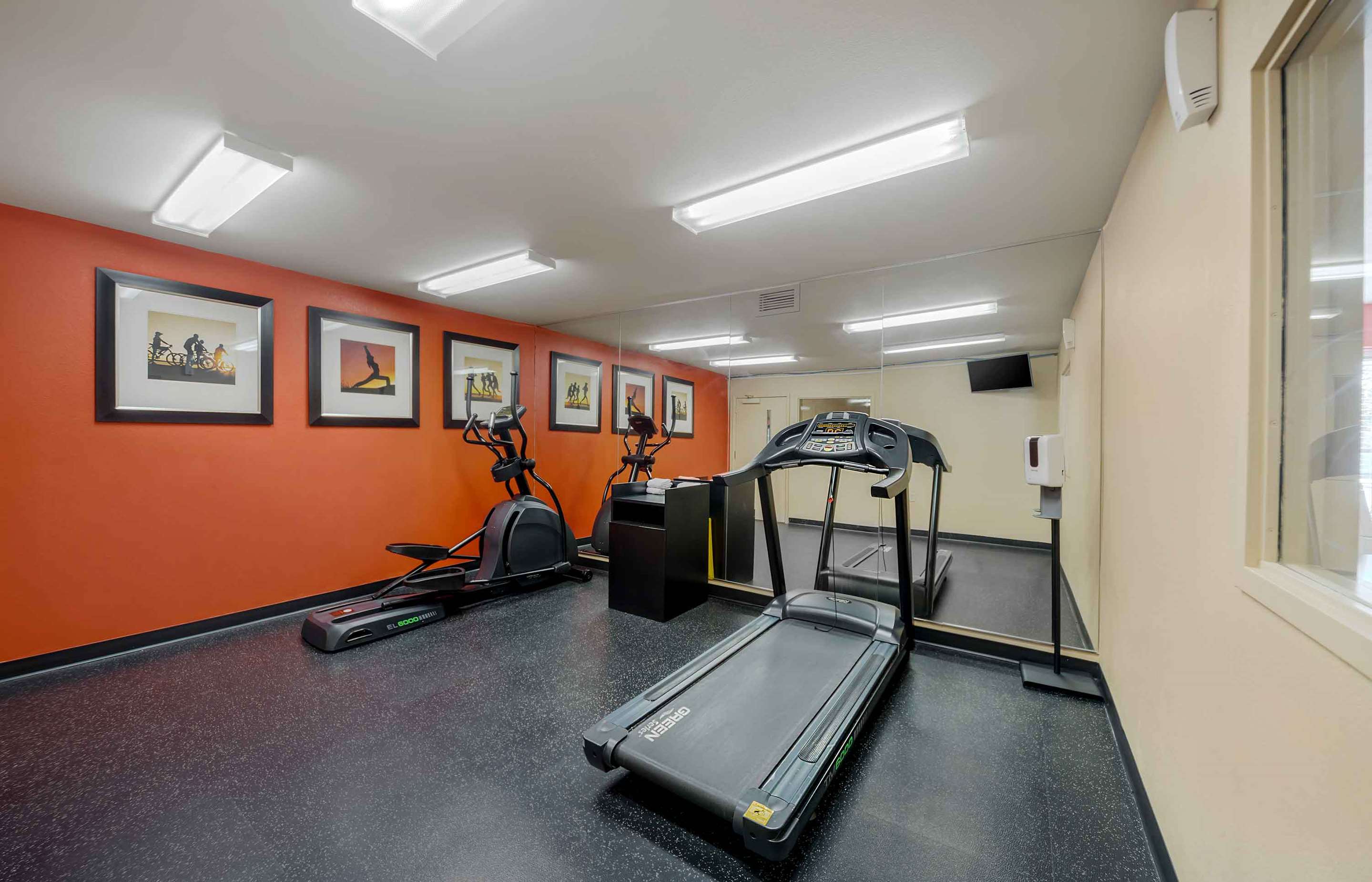 On-Site Fitness Facility | Extended Stay America Suites Oklahoma City Northwest