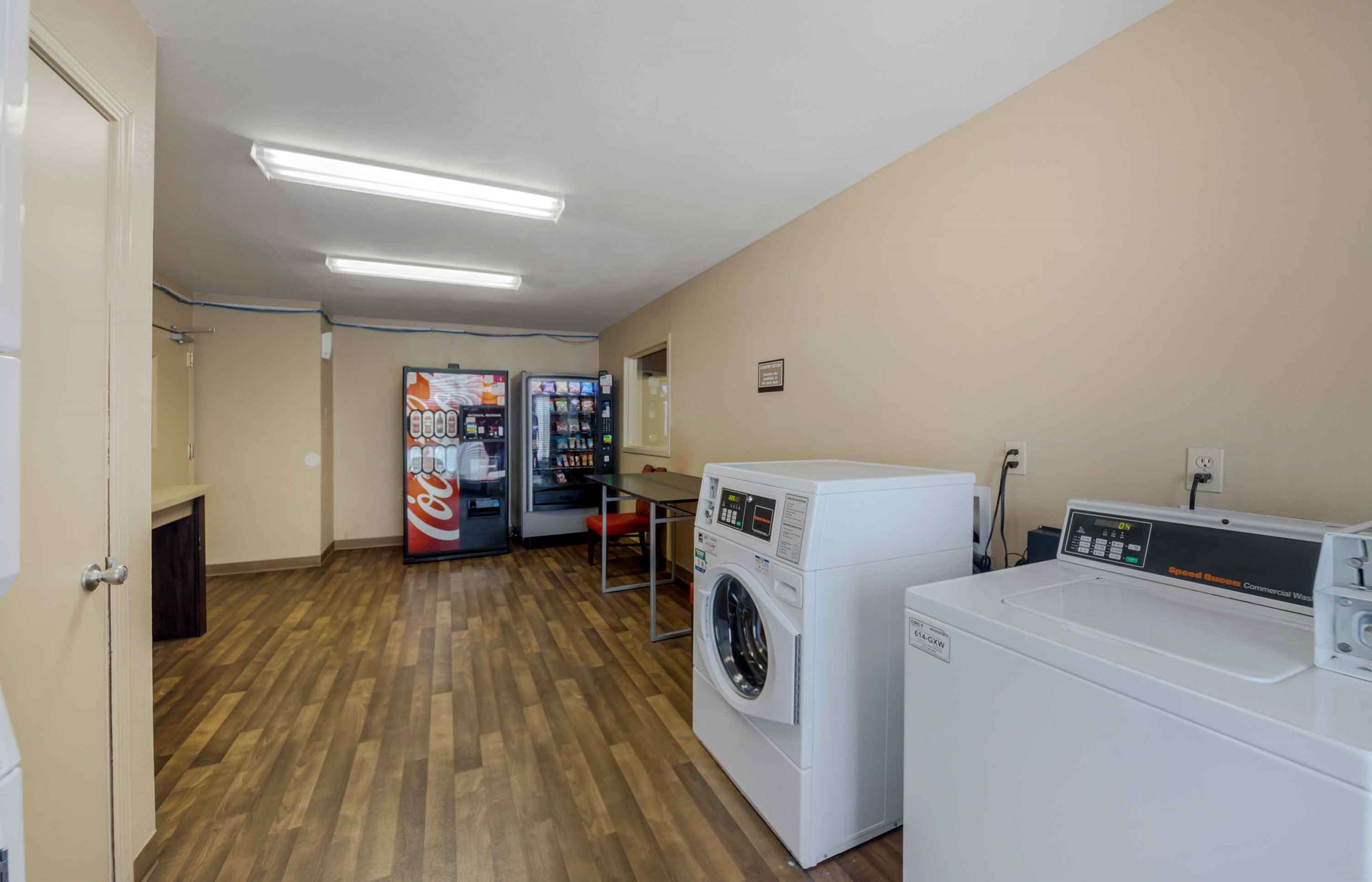 On-Premise Guest Laundry | Extended Stay America Suites Oklahoma City Northwest