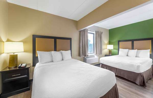  - Extended Stay America Suites Middleburg Heights - I-71, Exit 235