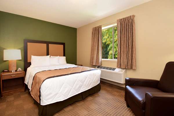  - Extended Stay America Suites Omaha
