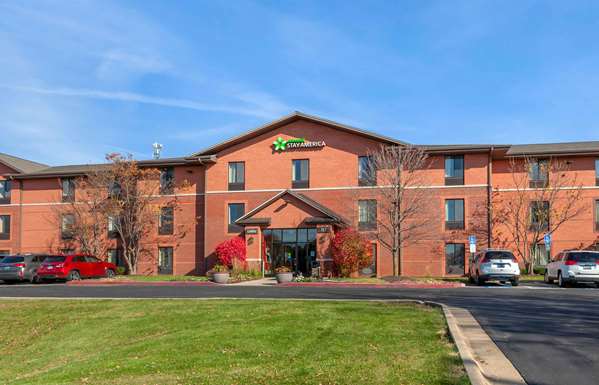 Exterior view - Extended Stay America Suites State Street Rockford - I-39 & I-90, Exit 15