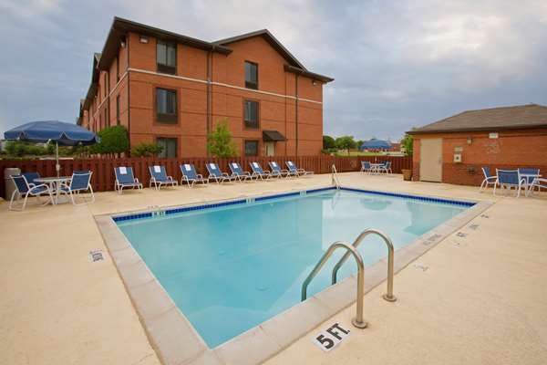 Pool - Extended Stay America Suites La Concha Houston