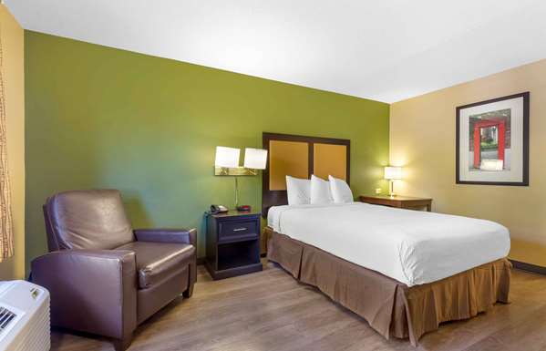  - Extended Stay America Suites Dulles South Chantilly