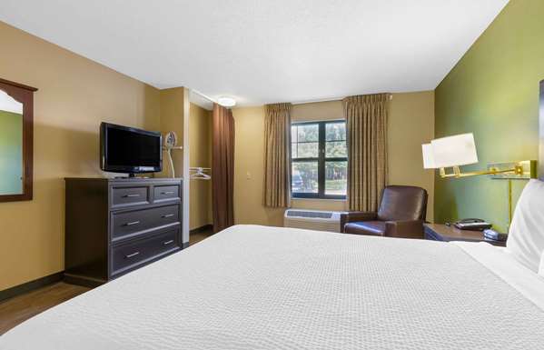  - Extended Stay America Suites Dulles South Chantilly