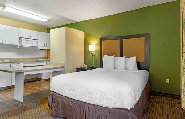  - Extended Stay America Suites Greenville - I-85, Exit 54