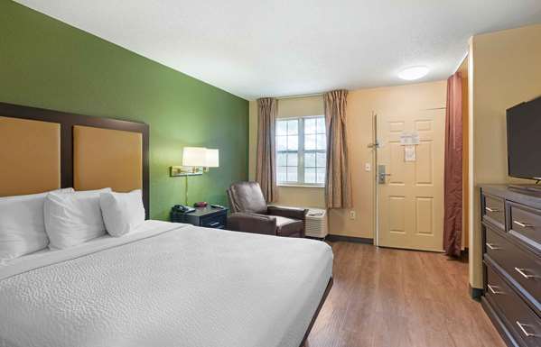  - Extended Stay America Suites Newport News