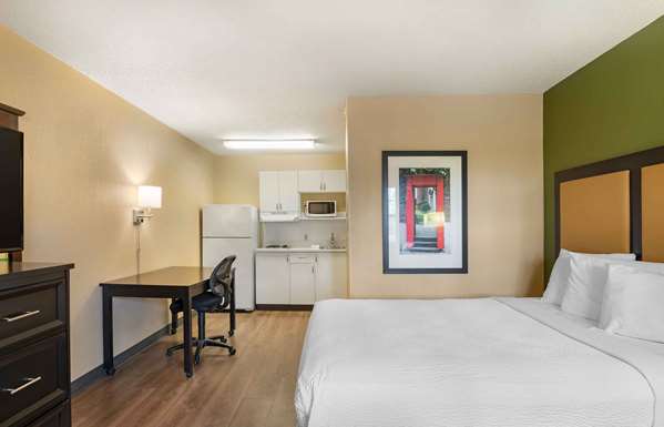  - Extended Stay America Suites Newport News