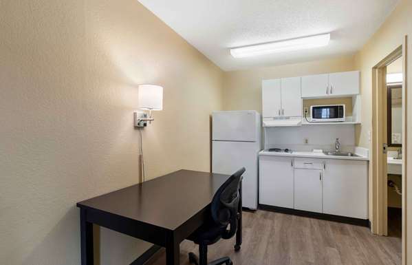  - Extended Stay America Suites Newport News