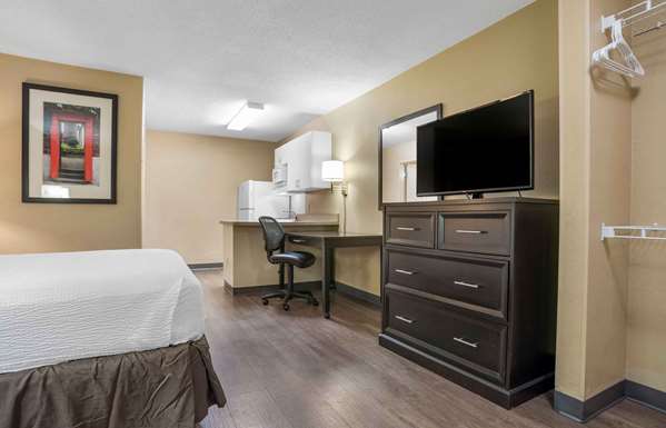  - Extended Stay America Suites Mobile - I-65, Exit 5A