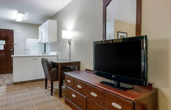 - Extended Stay America Suites Orlando - I-4, Exit 72