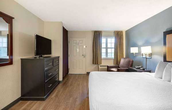  - Extended Stay America Suites Crossways Blvd Chesapeake - I-64, Exit 289