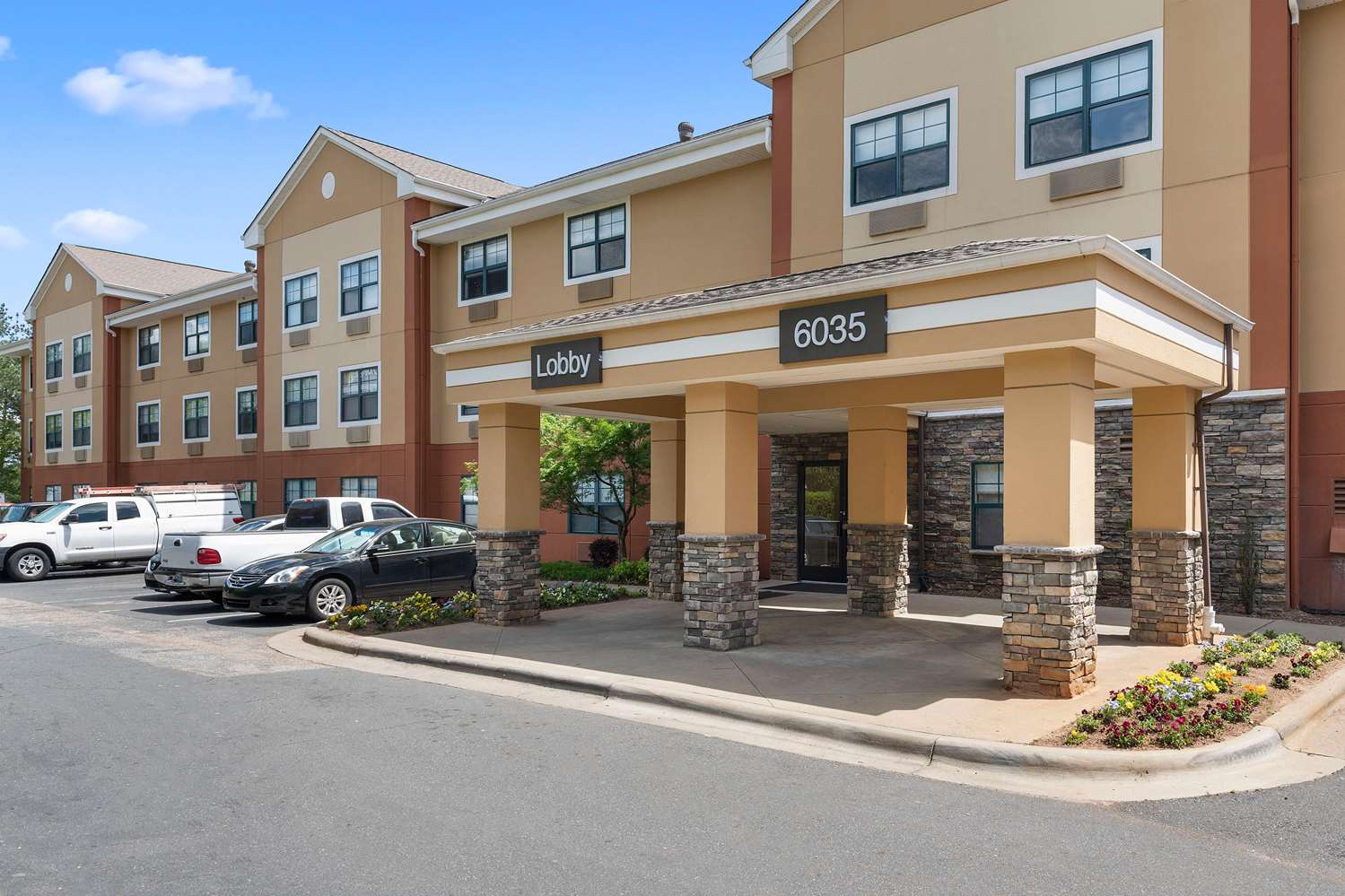 Extended Stay America Suites Tyvola Charlotte I77, Exit 5, NC See