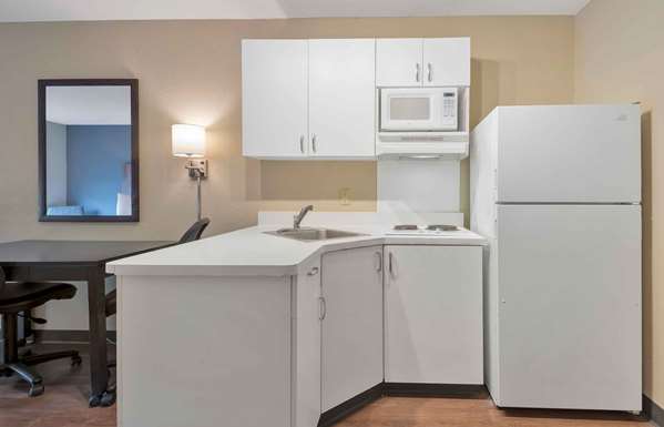  - Extended Stay America Suites Tyvola Charlotte - I-77, Exit 5