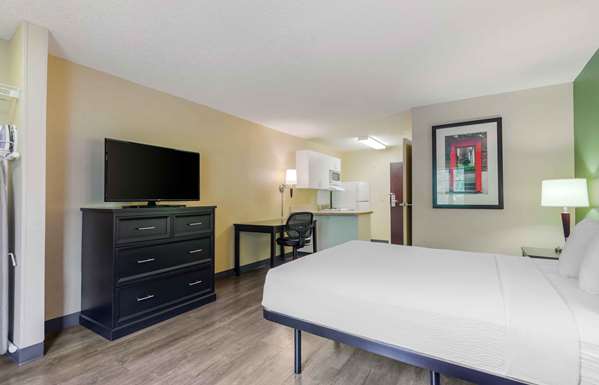  - Extended Stay America Suites Asheville - I-240, Exit 6
