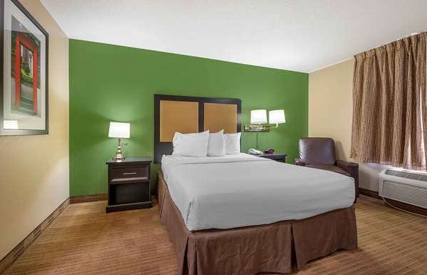  - Extended Stay America Suites South Fort Wayne - I-69, Exit 302