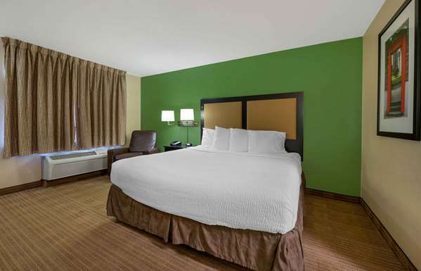  - Extended Stay America Suites South Fort Wayne - I-69, Exit 302