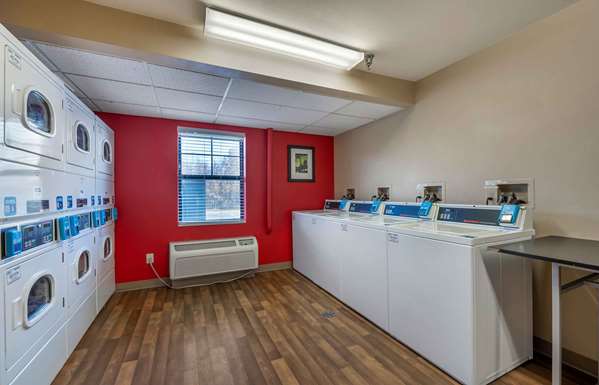  - Extended Stay America Suites South Fort Wayne - I-69, Exit 302