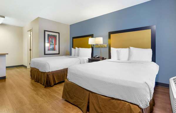  - Extended Stay America Suites Roanoke - I-581, Exit 3W