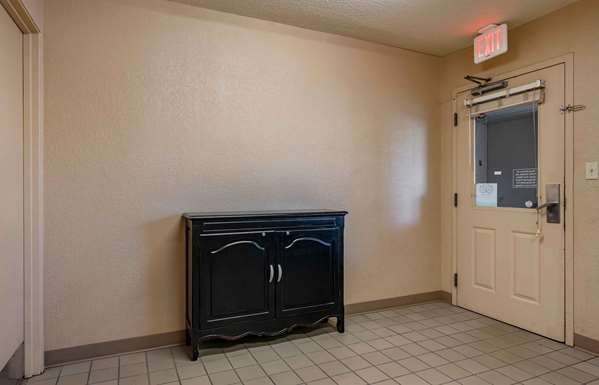  - Extended Stay America Suites Nicholasville Road Lexington