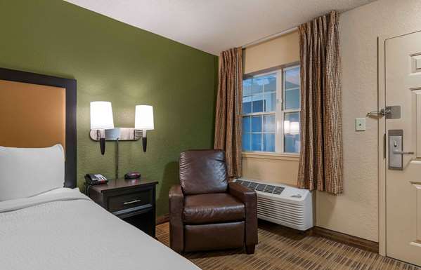  - Extended Stay America Suites Nicholasville Road Lexington