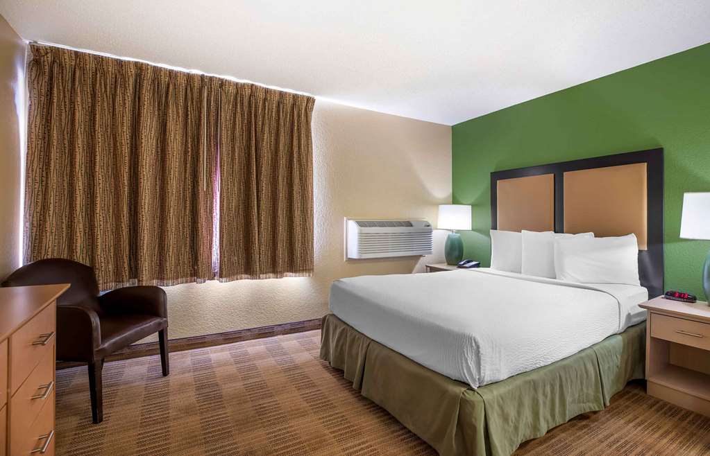 EXTENDED STAY AMERICA SELECT-guestroom-Guest Room,On-Site.jpg