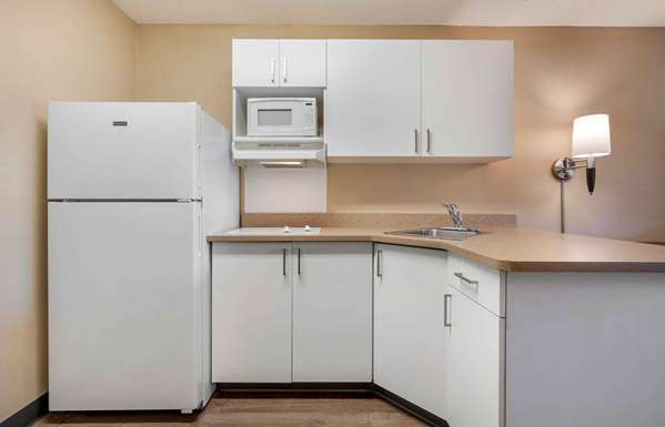  - Extended Stay America Suites Roseville