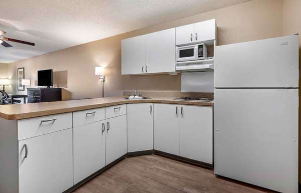 - Extended Stay America Suites Roseville