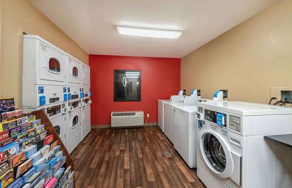  - Extended Stay America Suites Colorado Springs - I-25, Exit 148