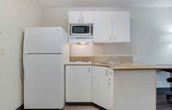  - Extended Stay America Suites Torrance