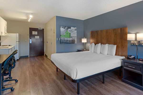  - Extended Stay America Suites Park Road Charlotte