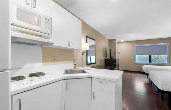  - Extended Stay America Suites Park Road Charlotte