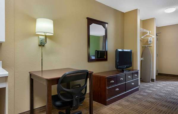 - Extended Stay America Suites Gainesville - I-75, Exit 384
