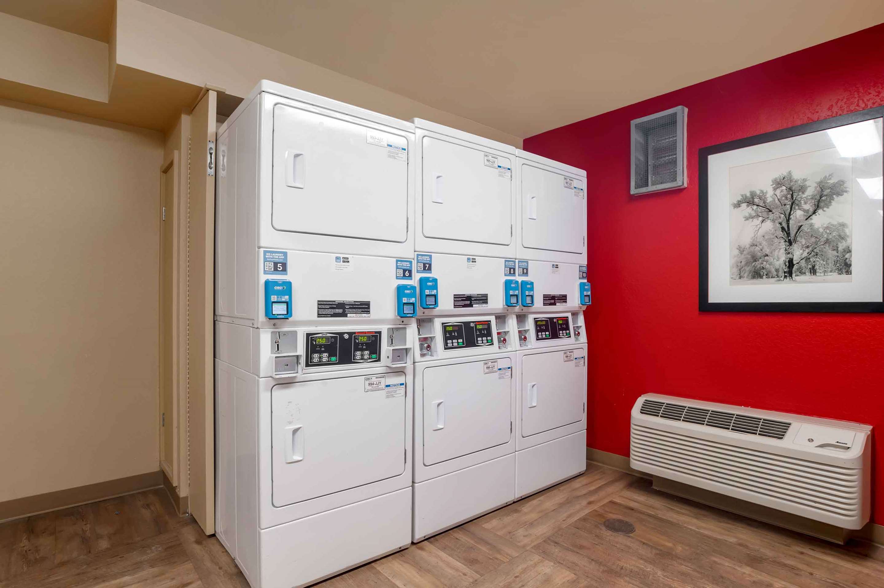 On-Premise Guest Laundry | Extended Stay America Suites Orange County Lake Forest
