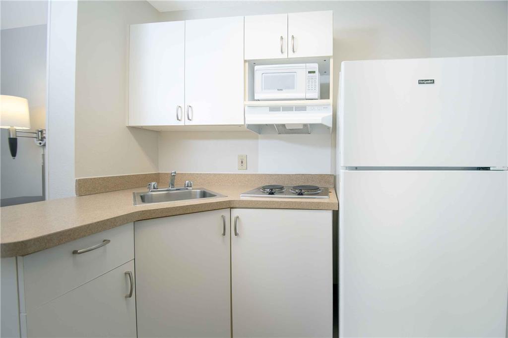 EXTENDED STAY AMERICA SUITES-guestroom-Guest Room,Guest Room Amenity,Kitchen/Kitchenette,On-Site.jpg
