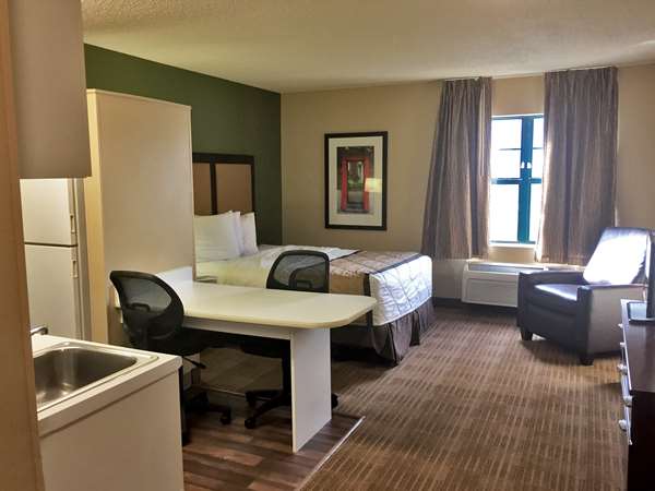  - Extended Stay America Suites Albany - I-90, Exit 2