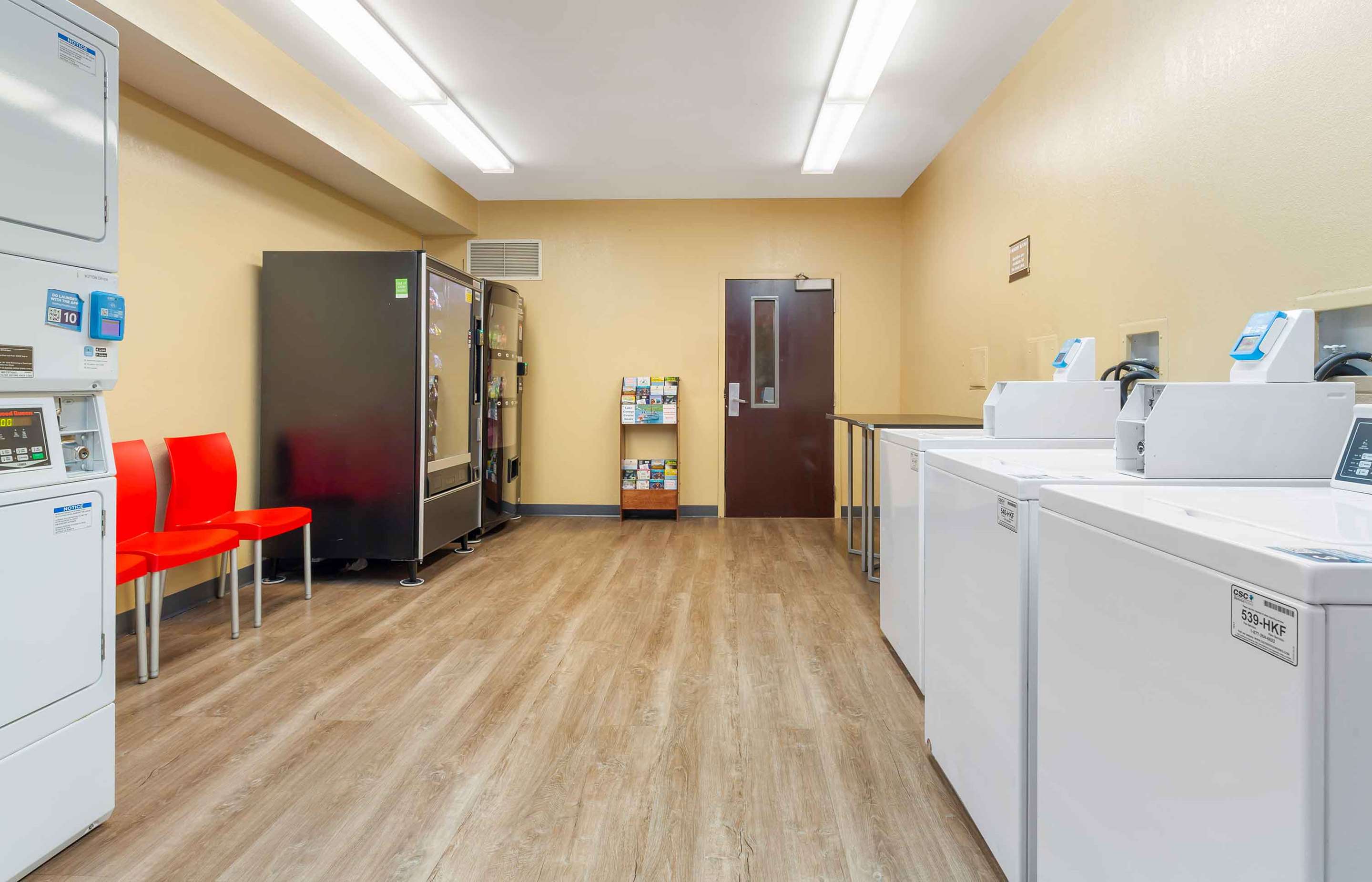 On-Premise Guest Laundry | Extended Stay America Suites - Albany - SUNY