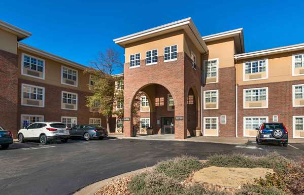 Exterior view - Extended Stay America Suites Overland Park
