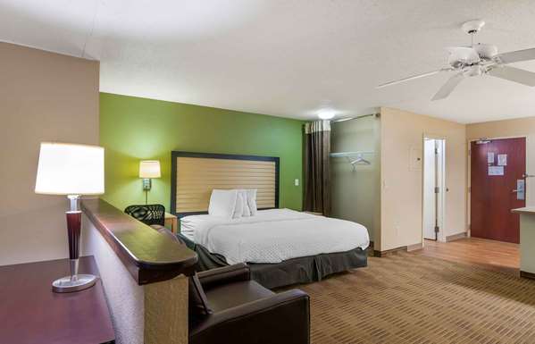  - Extended Stay America Suites Overland Park