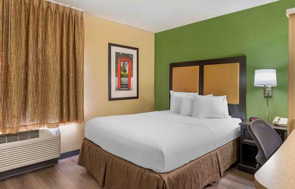  - Extended Stay America Suites Merrillville - I-65, Exit 253