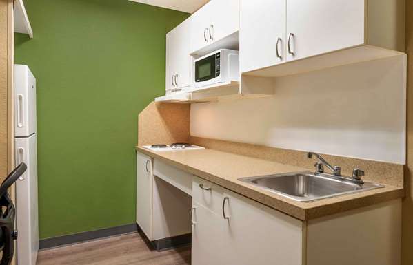  - Extended Stay America Suites Merrillville - I-65, Exit 253