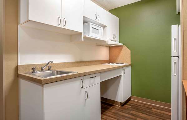  - Extended Stay America Suites Merrillville - I-65, Exit 253