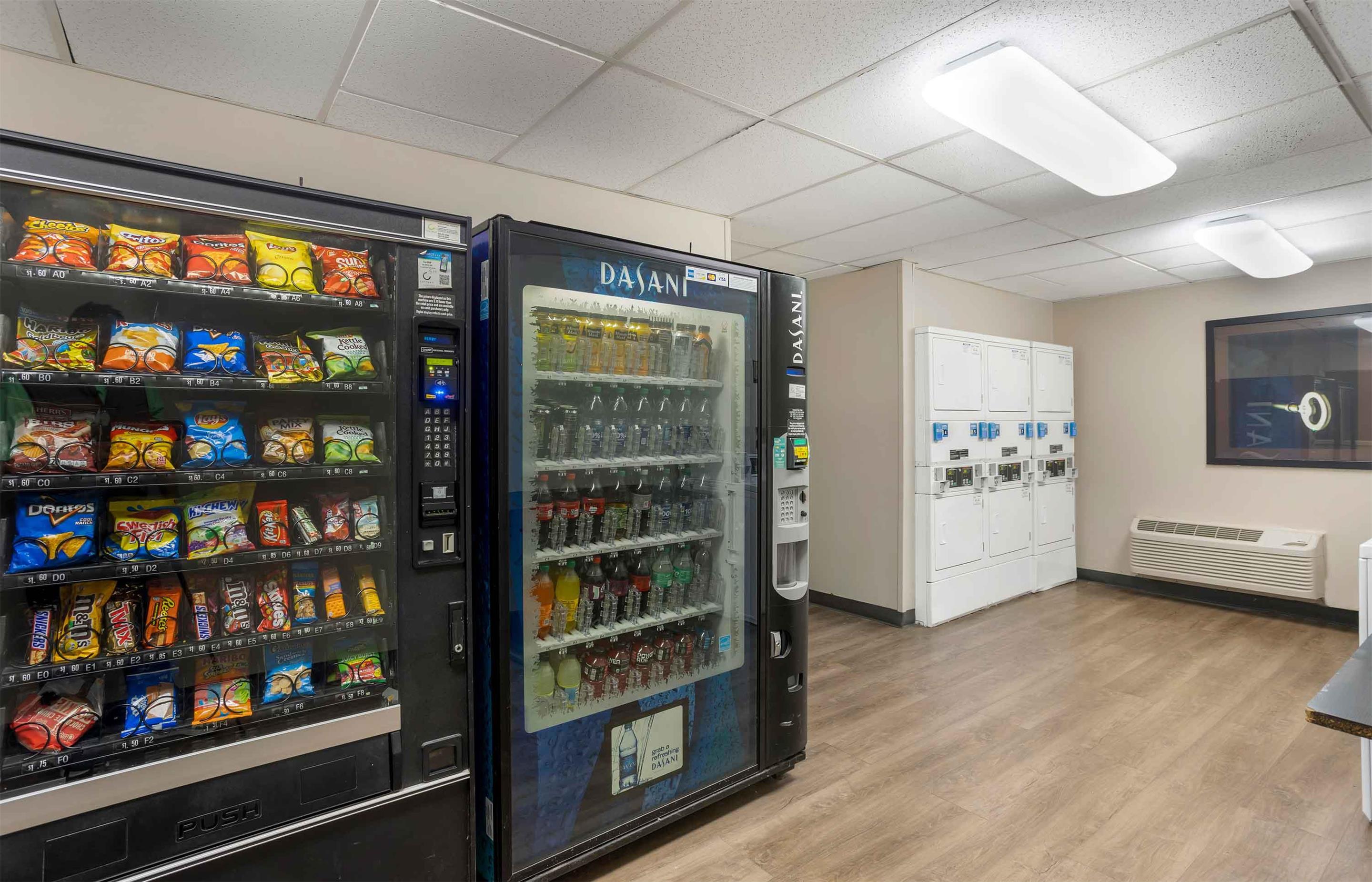 On-Premise Guest Laundry | Extended Stay America Suites - Philadelphia - Airport - Tinicum Blvd