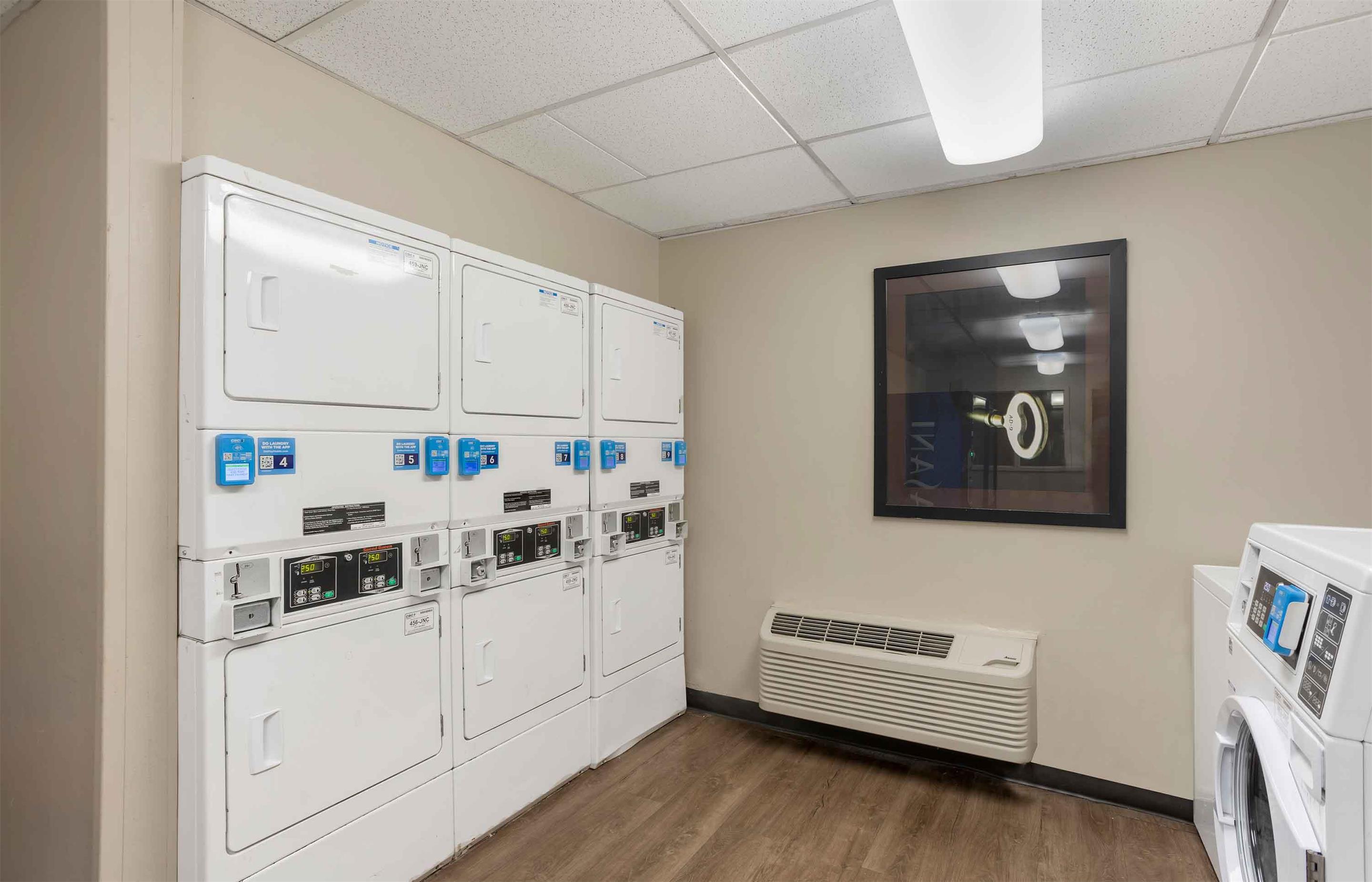 On-Premise Guest Laundry | Extended Stay America Suites - Philadelphia - Airport - Tinicum Blvd